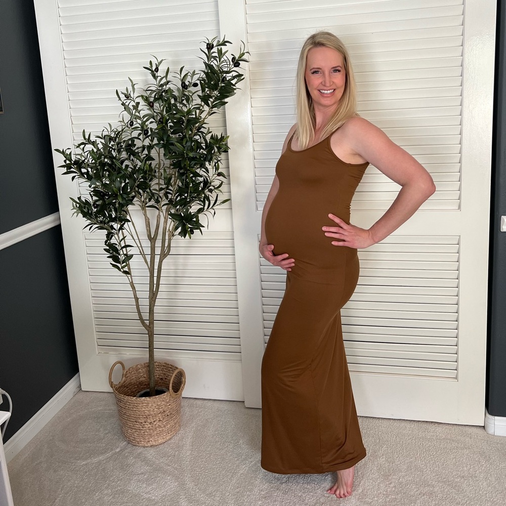 Bumpsuit: The Jane dress in toffee  (maternity)